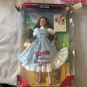 Barbie as Dorothy in The Wizard of Oz Special Edition 1995 Mattel Box Damage